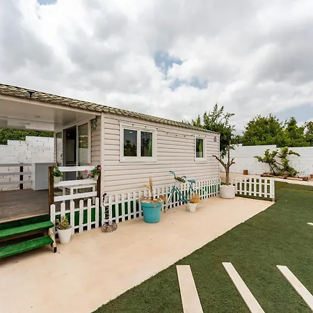 Aleo Solo Familias Holiday park *